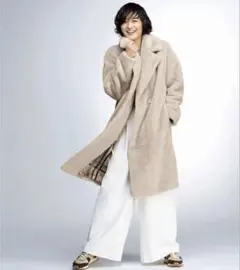 新品未使用　タグ付き　Herno ライトベージュ ダブルブレストコート