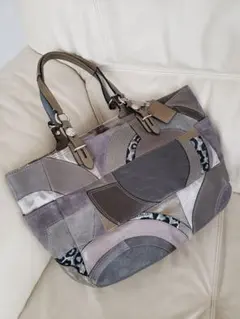 Item thumbnail for item e28a95a7-2b87-4c86-970d-0d8ab118feb3