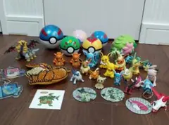 ポケモン　まとめ売り　フィギュア　 スーパーボール　キラキラキーホルダー 35点