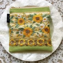 ハンドメイド かぎ針編みポーチ 化粧ポーチ グラニースクエア モチーフ