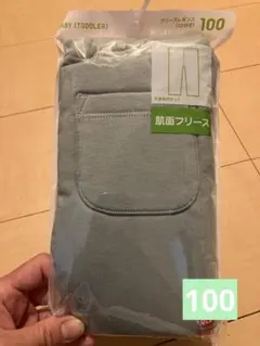 【新品未使用】ユニクロ　フリースレギンス　100 ベビー　キッズ