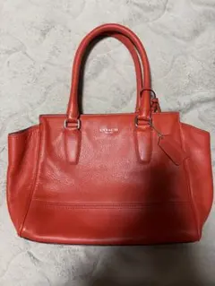 COACH 赤　レザー ハンドバッグ