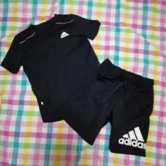 アディダス　スポーツウェア　Tシャツ　ハーフパンツ　ブラック　130