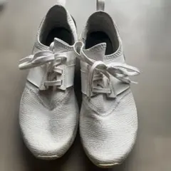 New Balance ホワイト スニーカー