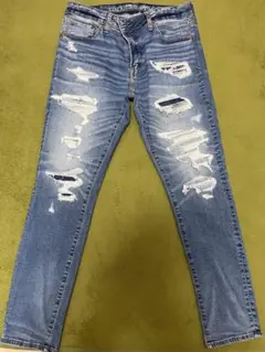 スキニーデニム ダメージ加工