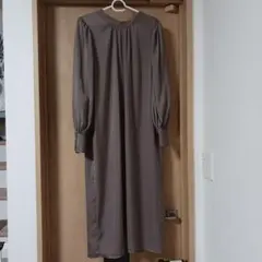 Item thumbnail for item 6bccfb6c-db70-4b00-a4dc-8d31053bfe92