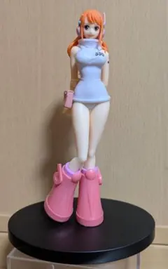ナミ フィギュア 水着風デザイン