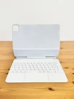 【ほぼ新品】Apple純正 MagicKeyboard 11インチ A2261