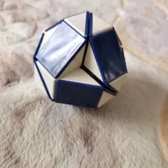 Item thumbnail for item f566dd6f-263d-4c7f-86cd-494d761b3dc0