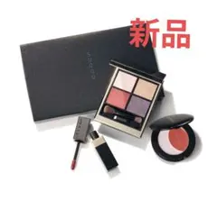 新品】SUQQU 2021 ホリデー メイクアップ キット A　クリスマスコフレ