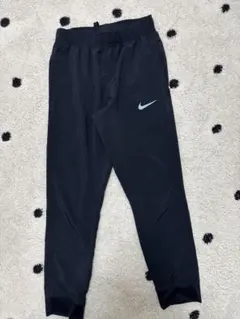 Nike ドライフィット ブラックジャージパンツ