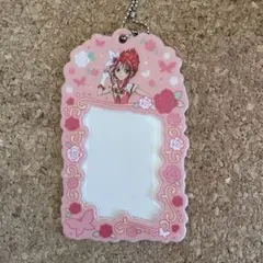 Item thumbnail for item 6c82cd6d-1f1b-42c3-8701-0aeb61e47552