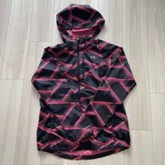 アンダーアーマー　ウインドブレーカー　美品