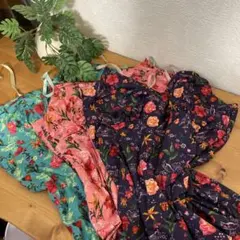 【フェリシモ　】3色セット　キャミソール　花柄パープルグリーンピンク　美品