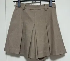 サマーツイードタックフレアショートパンツのサムネイル