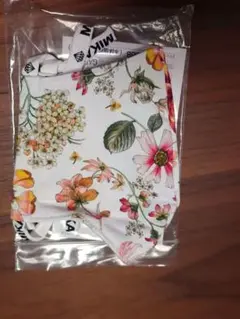 MIKANO 花柄マスク MAFG-3BWMZ2