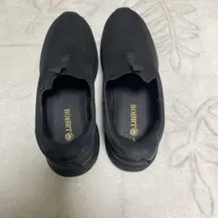 BOORTI ブラック スリッポン