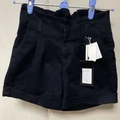 新品　タグ付き　ハイウエストショートパンツ　ネイビー