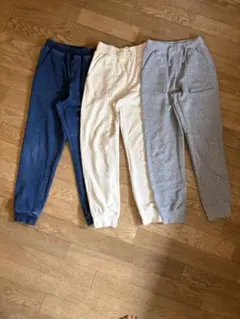 GU スウェットパンツ　3枚セット　140のサムネイル