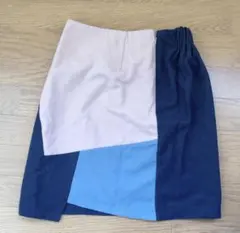 台形ミニスカート　タイトスカート