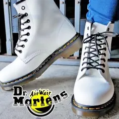 ドクターマーチン 8ホール ブーツ★白23cm〜23.5(UK4)