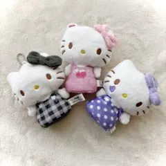 源*。様 新品✨ハローキティ 当りくじ 指人形 ぬいぐるみキーホルダー　３個セッ