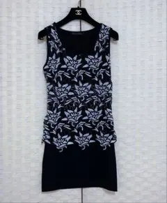 新品未使用 ニットワンピース 花柄レース付き チュニック