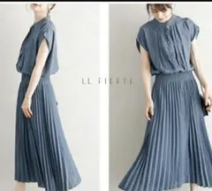 半袖　ブルー　プリーツ ロングワンピース　フォーマル