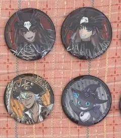 ツイステ　缶バッジ　スケアリードレス　ジャック　グリム　エース　デュース