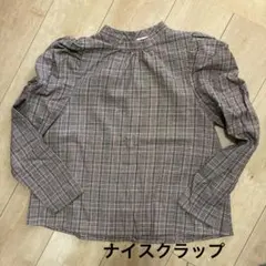 美品　NICE CLAUP チェック柄パフスリーブシャツのサムネイル