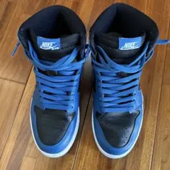 ダークマリーナブルー