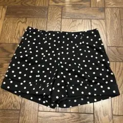 LOWRYS FARM 水玉模様ショートパンツ 黒と白
