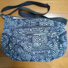 kipling ショルダーバック