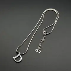 美品　クリスチャンディオール ネックレス Diorロゴ　シルバー