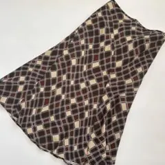 自由区　フレアスカート【44】大きいサイズ　チェック