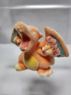 ポケモン　ガチャコレ　やわらかポケモン リザードン