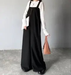 完売商品　新品　ブラックオーバーオール　サロペット　M size