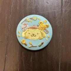 サンリオ　刺繍缶バッジ