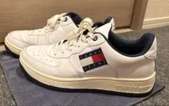 Tommy Hilfiger ホワイト ネイビー スニーカー　26cmのサムネイル