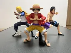 ワンピース フィギュア　ルフィ＋エース＋サボ　セット