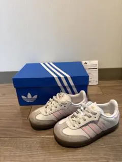 adidas SAMBA ホワイト ピンク スニーカー