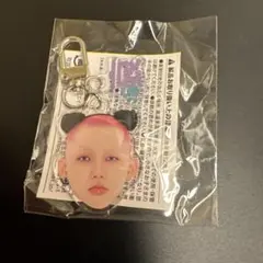 ヒョンソク☆TREASURE☆2026 アクリルキーホルダー - メルカリ