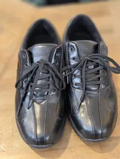 biofitar 黒 スニーカー 28cm 4Eです。