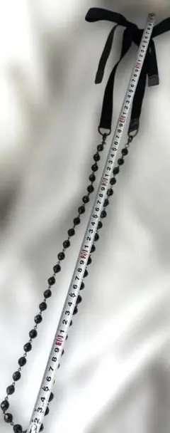 S MaxMara ガラスビーズネックレス試着のみ保管品　ブラックに見える藍色のサムネイル