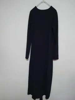 【週末セール!•美品】ZARAザラ✾ロングワンピース 長袖✾ブラック✾タグ無し