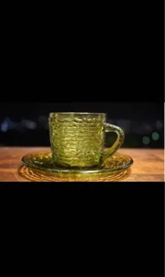 Item thumbnail for item fc5f48ea-34f9-4c2d-8593-2d8bf220d21d