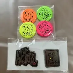h*o様 ONE OK ROCK バッジセット & パスカードセット ONE OK ROCK バッジセット & パスカードセット - メルカリ