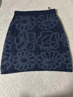 marimekko / UNIQLO ネイビー 花柄タイトスカート S