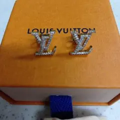 Louis Vuitton LVロゴピアスセットのサムネイル