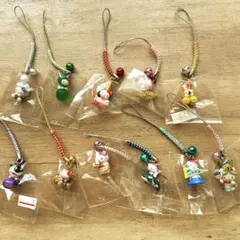 サンリオ 2001年 希少 ハローキティ 富士山 キーホルダー 根付け ご